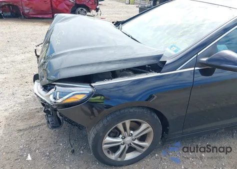 2018 Hyundai Sonata Sel z USA, uszkodzony, nr VIN 5NPE34AF8JH606514